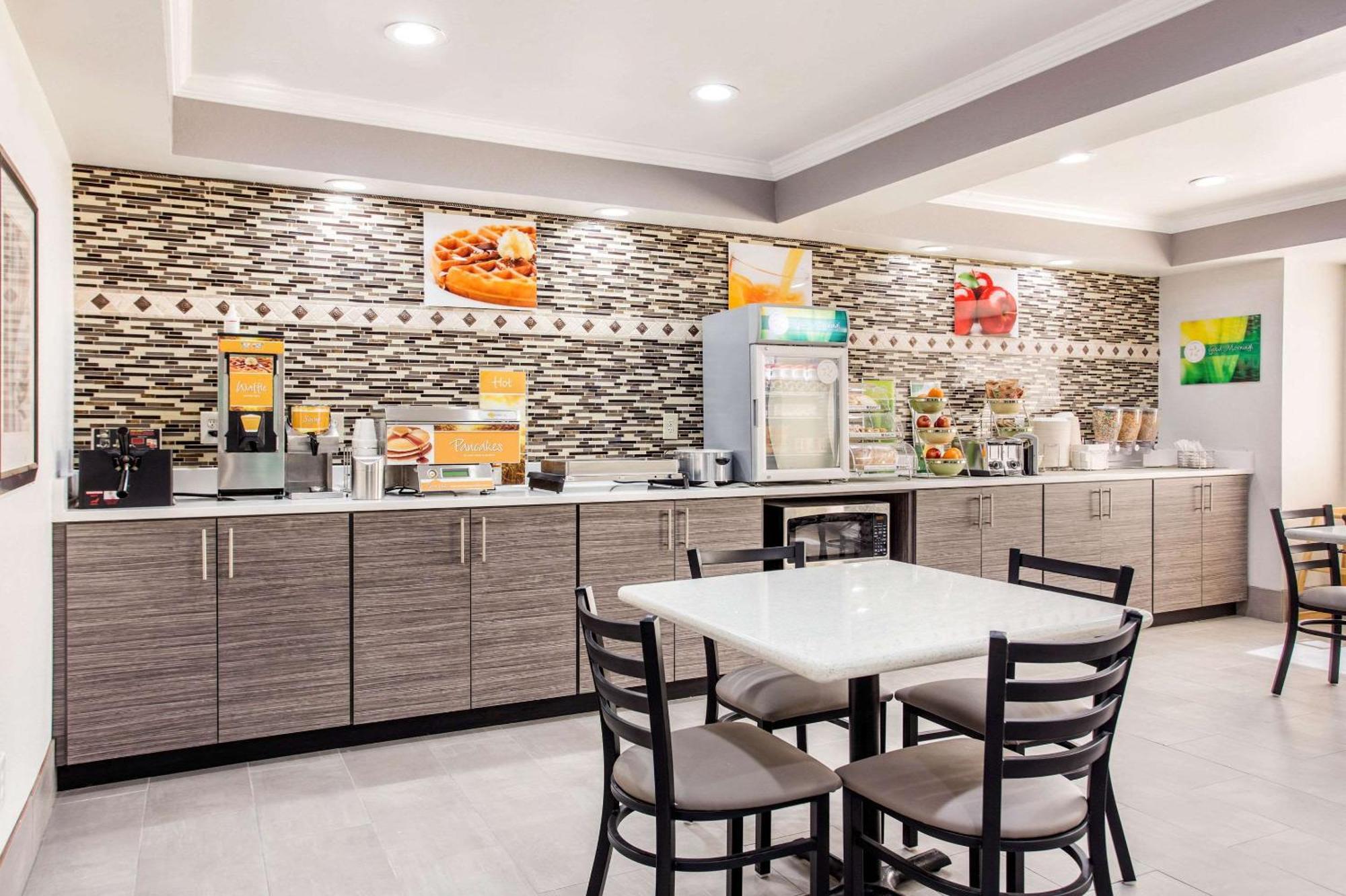 Quality Inn & Suites Myrtle Beach Near Outlets Dış mekan fotoğraf