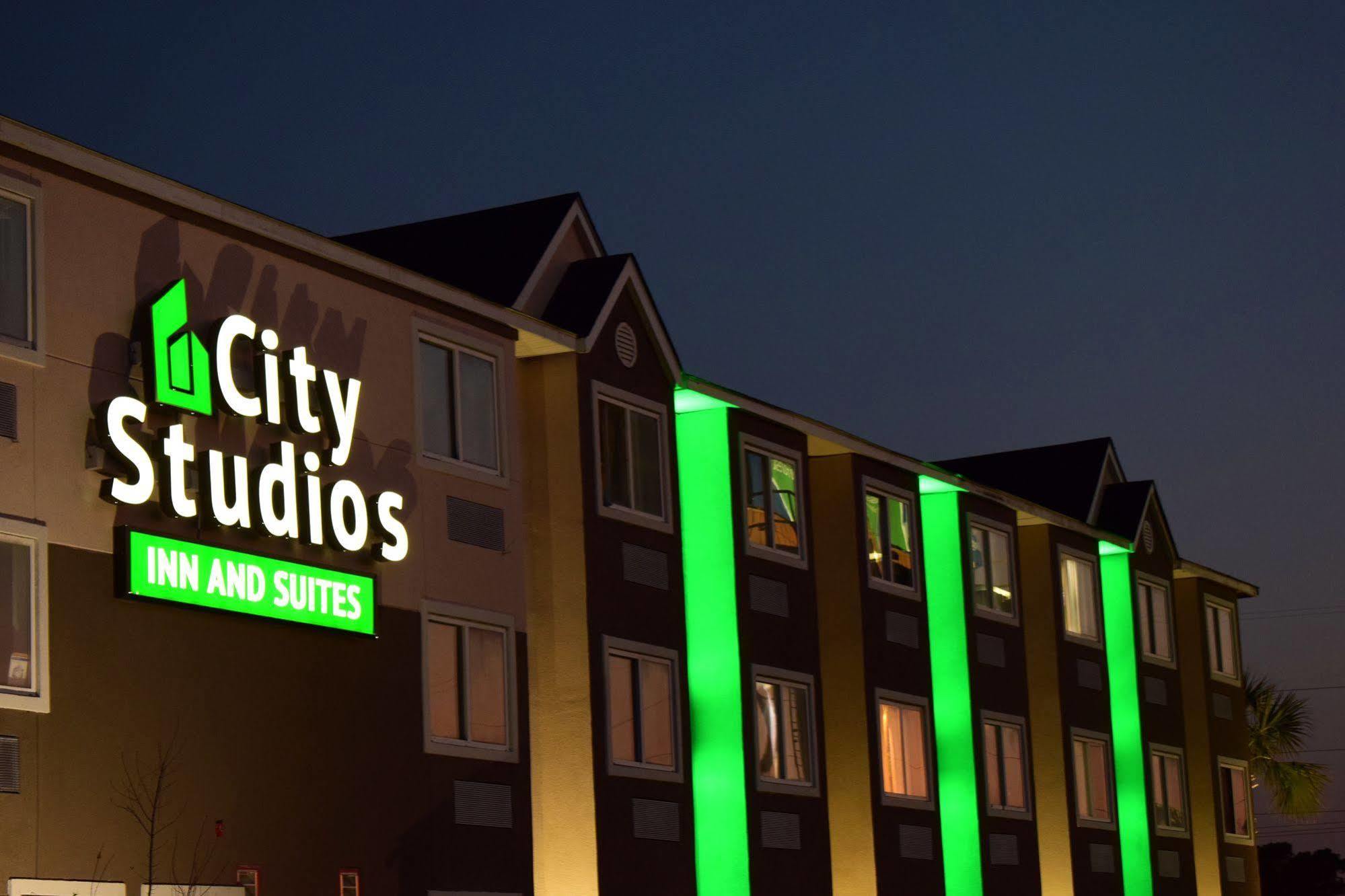 Quality Inn & Suites Myrtle Beach Near Outlets Dış mekan fotoğraf